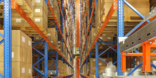 Automated warehouses need fast and powerful drives to move goods quickly