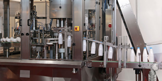 Continuous speed adjustment by variable frequency drives prevents foaming in bottling machines